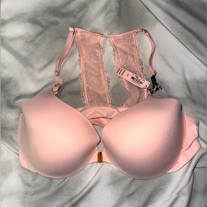 BNWT Victoria Secret bra